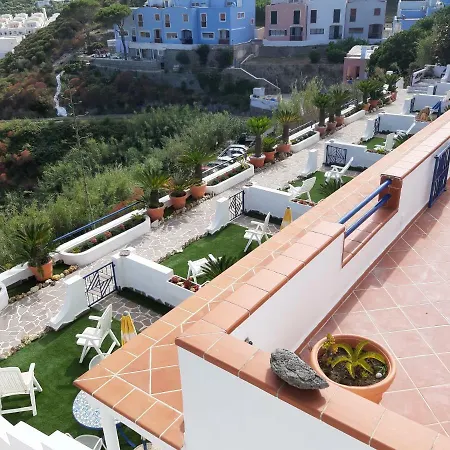 Flavia - Adults Only 4*