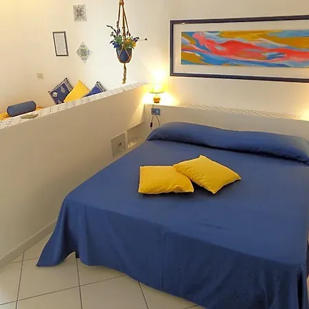 Flavia - Adults Only Bed & Breakfast Ponza