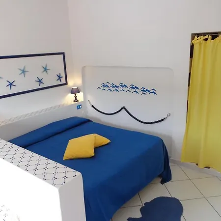 Flavia - Adults Only Oda ve Kahvaltı Ponza