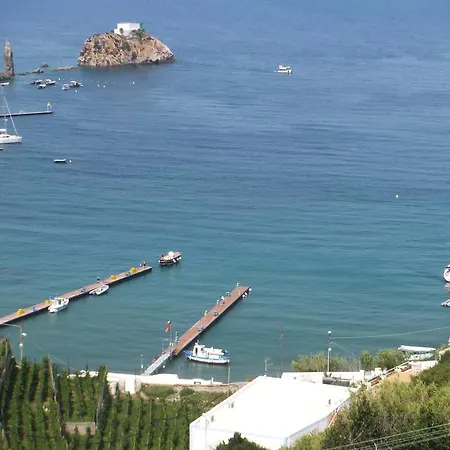 Flavia - Adults Only Ponza